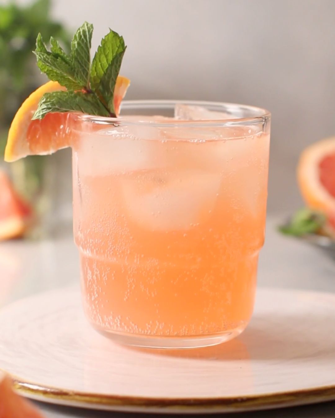 Prebiotic Grapefruit Soda